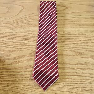 Red And White Stripe Donald J. Trump Signature Collection Silk Mens Tie